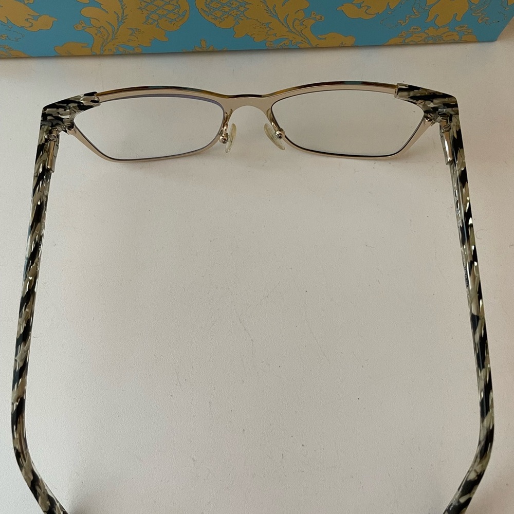 L.A.M.B. Black and Gray Patterned Eyeglasses with Case and cloth - Picture 8 of 10